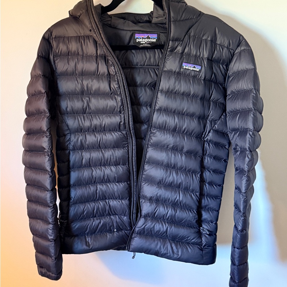 Patagonia Black Lightweight Down Puffer Jacket